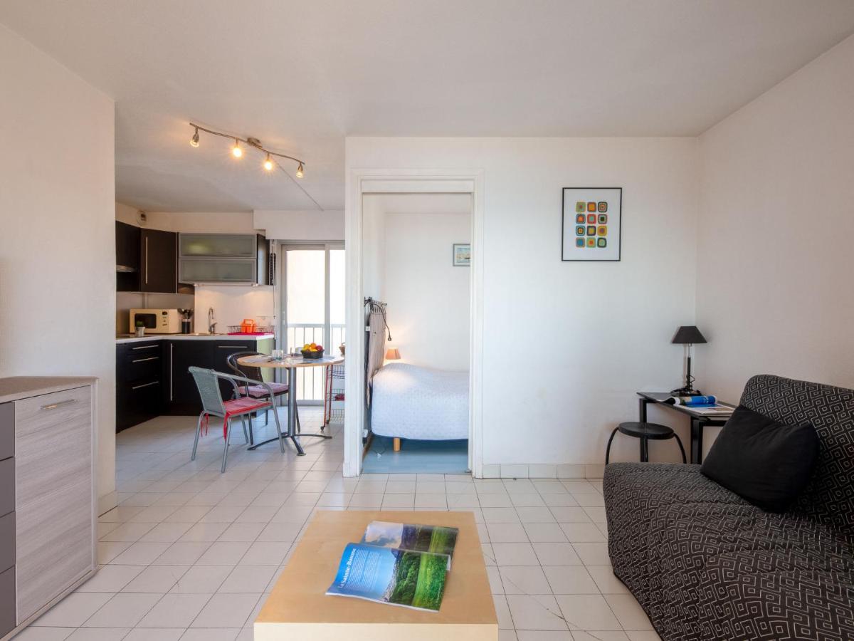 Apartment Le Capitole-3 By Interhome Fréjus Екстериор снимка