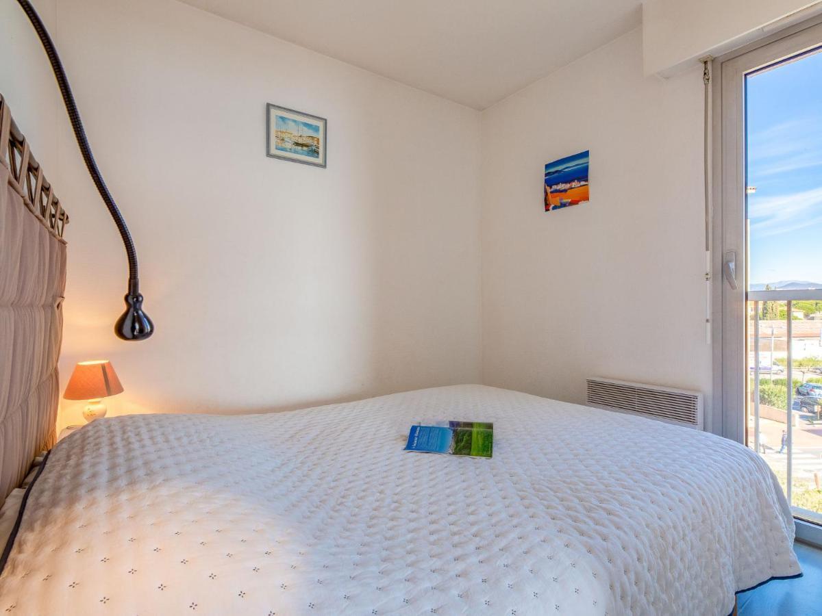 Apartment Le Capitole-3 By Interhome Fréjus Екстериор снимка